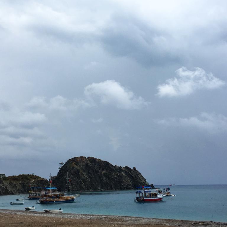 Dolunay Apart Hotel Çıralı Eksteriør bilde
